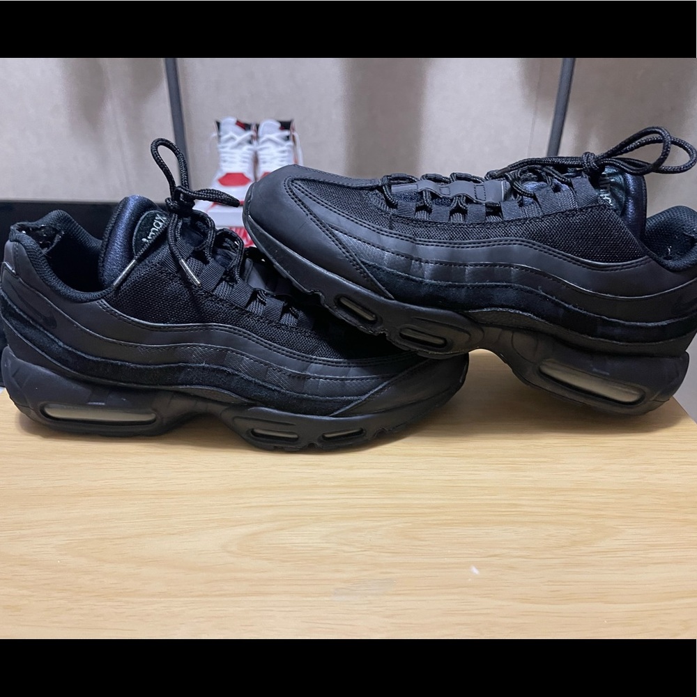 AIR MAX 95 (Sz 11)